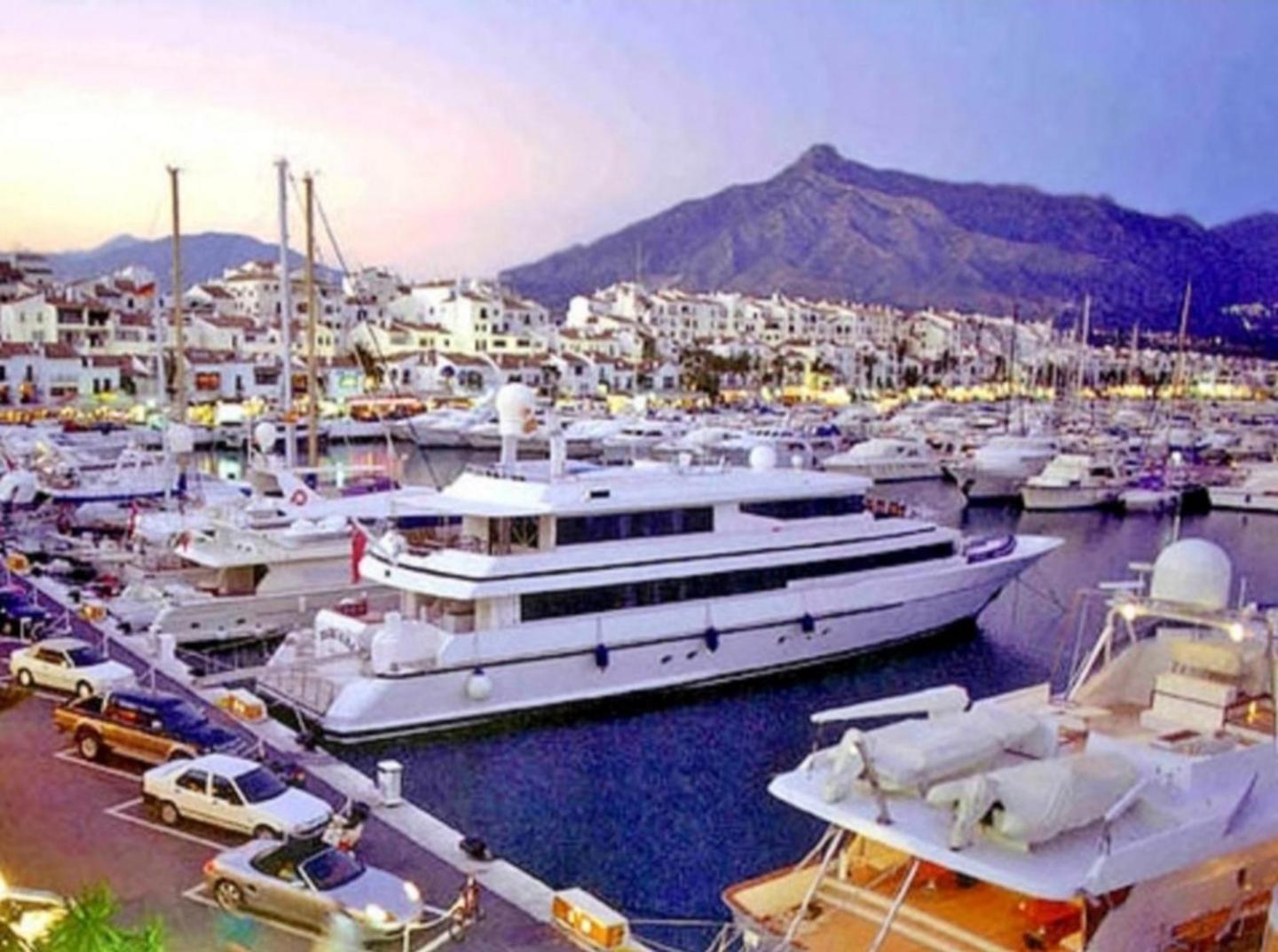 Appartamento Puerto Banus 2Linea Playa,Piscina Y Parking Marbella Esterno foto